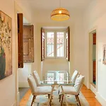 My Fair - 2 Bedroom Near Principe Real Apartment *
