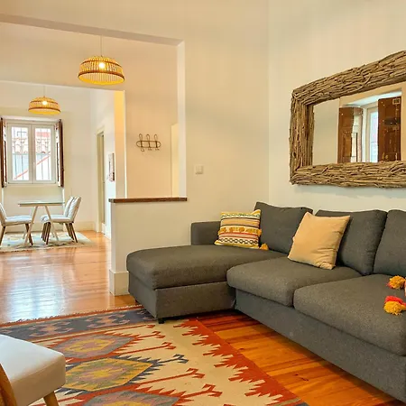 My Fair - 2 Bedroom Near Principe Real Lisboa