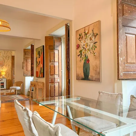 My Fair - 2 Bedroom Near Principe Real