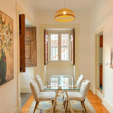 My Fair - 2 Bedroom Near Principe Real 아파트 *