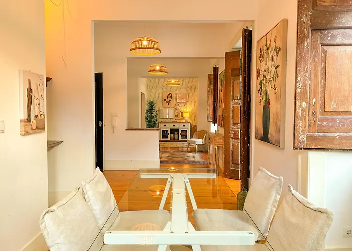 My Fair - 2 Bedroom Near Principe Real *