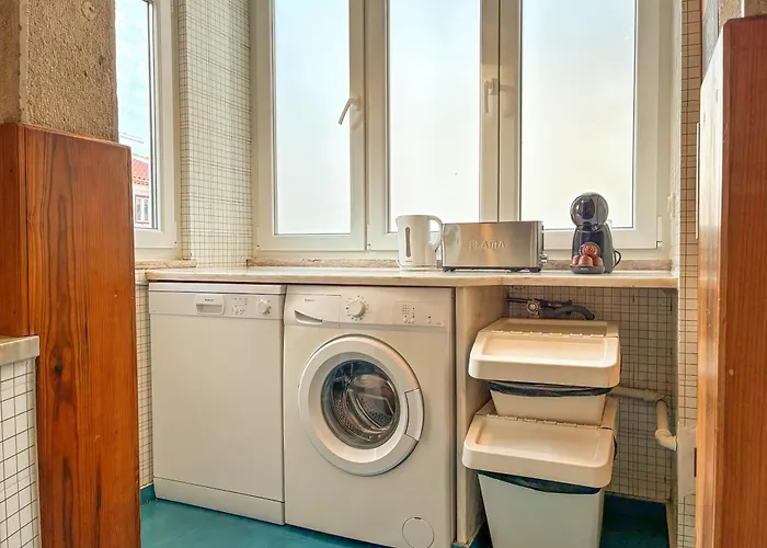 My Fair - 2 Bedroom Near Real