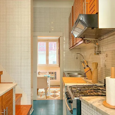 My Fair - 2 Bedroom Near Principe Real Lissabon