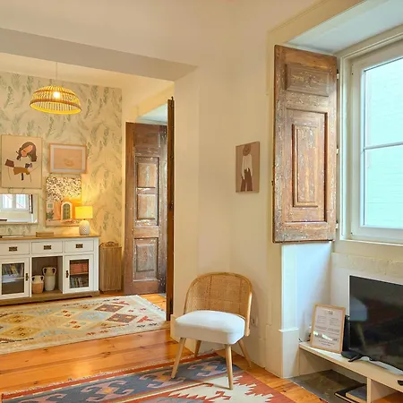 My Fair - 2 Bedroom Near Principe Real Apartment *